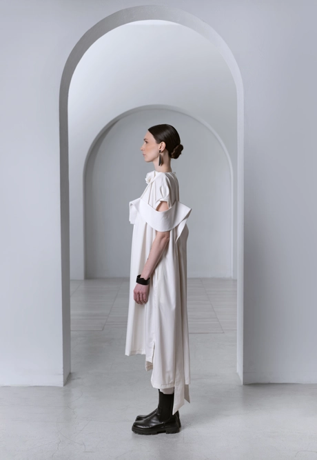 Платье с мини-крыльями - фото 4