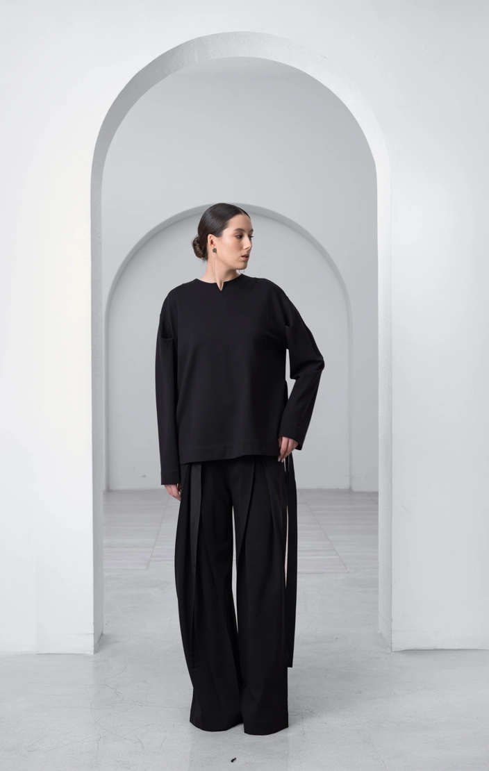 Свитшот с воротом